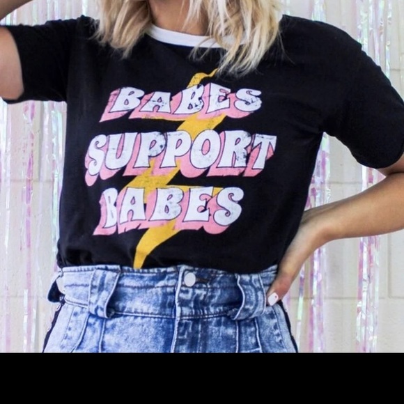 Tops - Babes Support Babes Tee